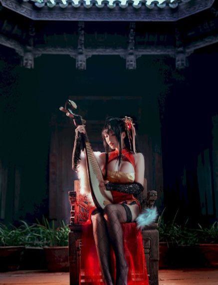 强行扒开双腿猛烈进入老师_未删减完整版